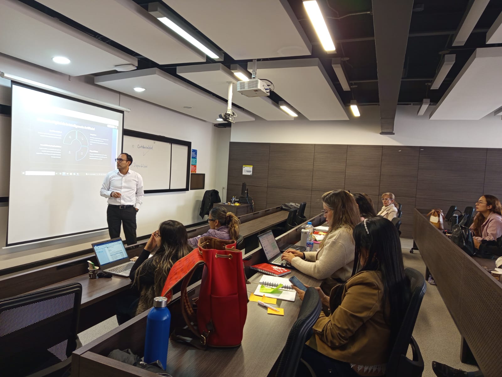 Seminario MG Consultoría